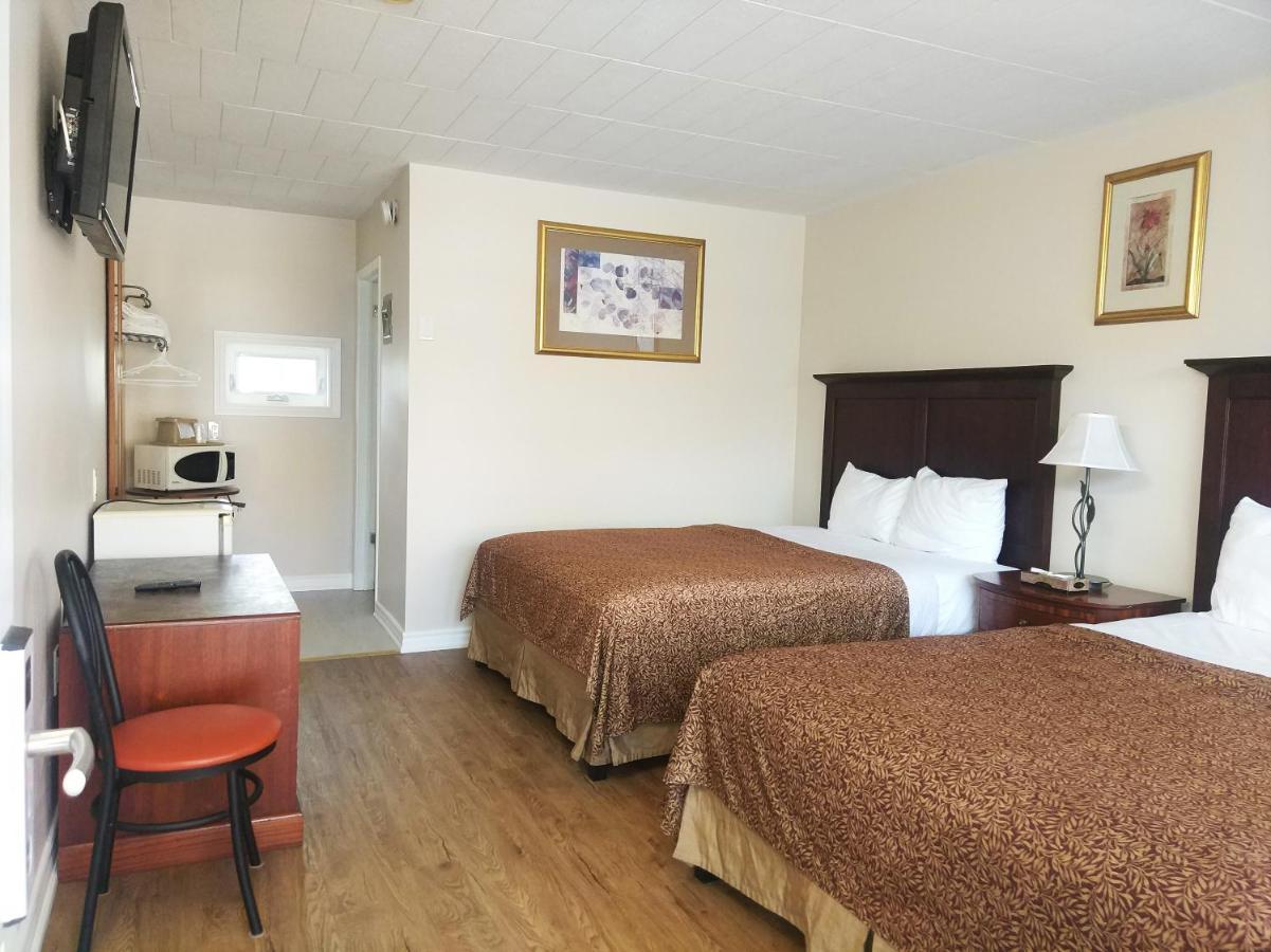 Joys Motel 2*