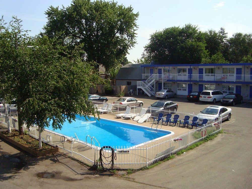 Joys Motel 2*