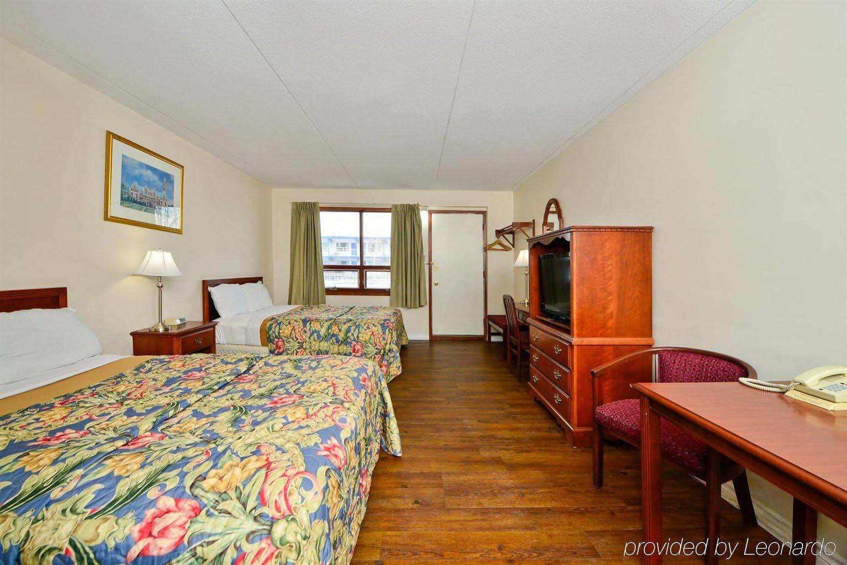 Joys Motel 2*